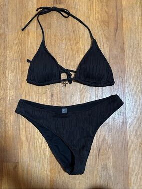 NWOT SHEIN Black Textured Triangle Bikini Set